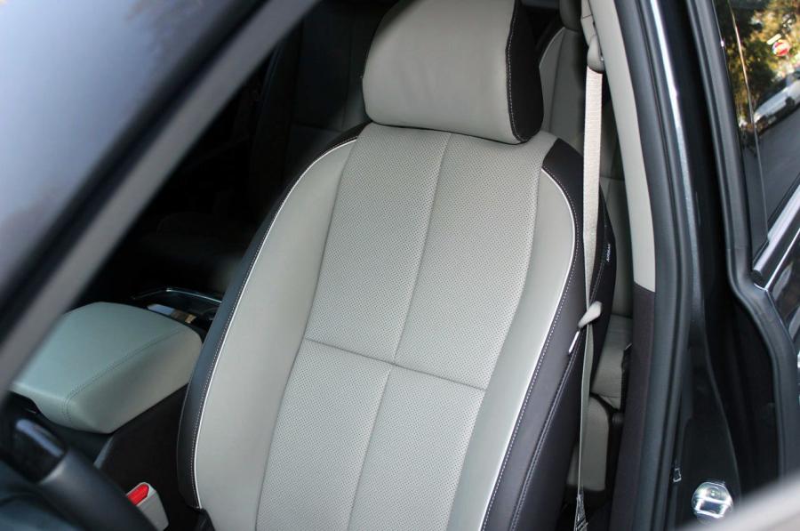  Kia Sedona SXL 2015 года  (фото 54 из 75)